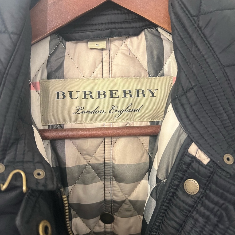 Quilted Burberry Jacket - image 4